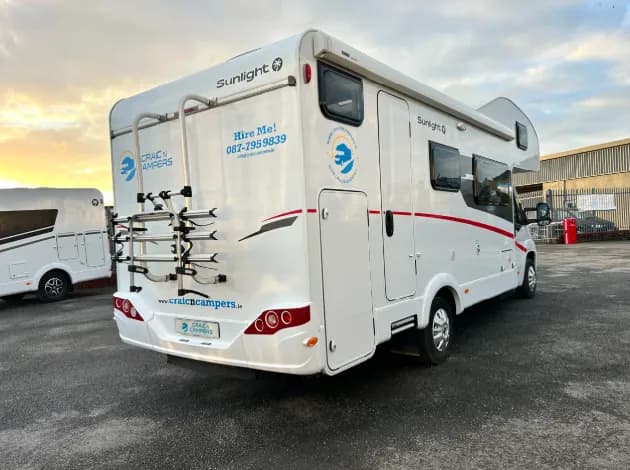 EXPLORER - CC 6 – Blacksheep Van (photo 2)