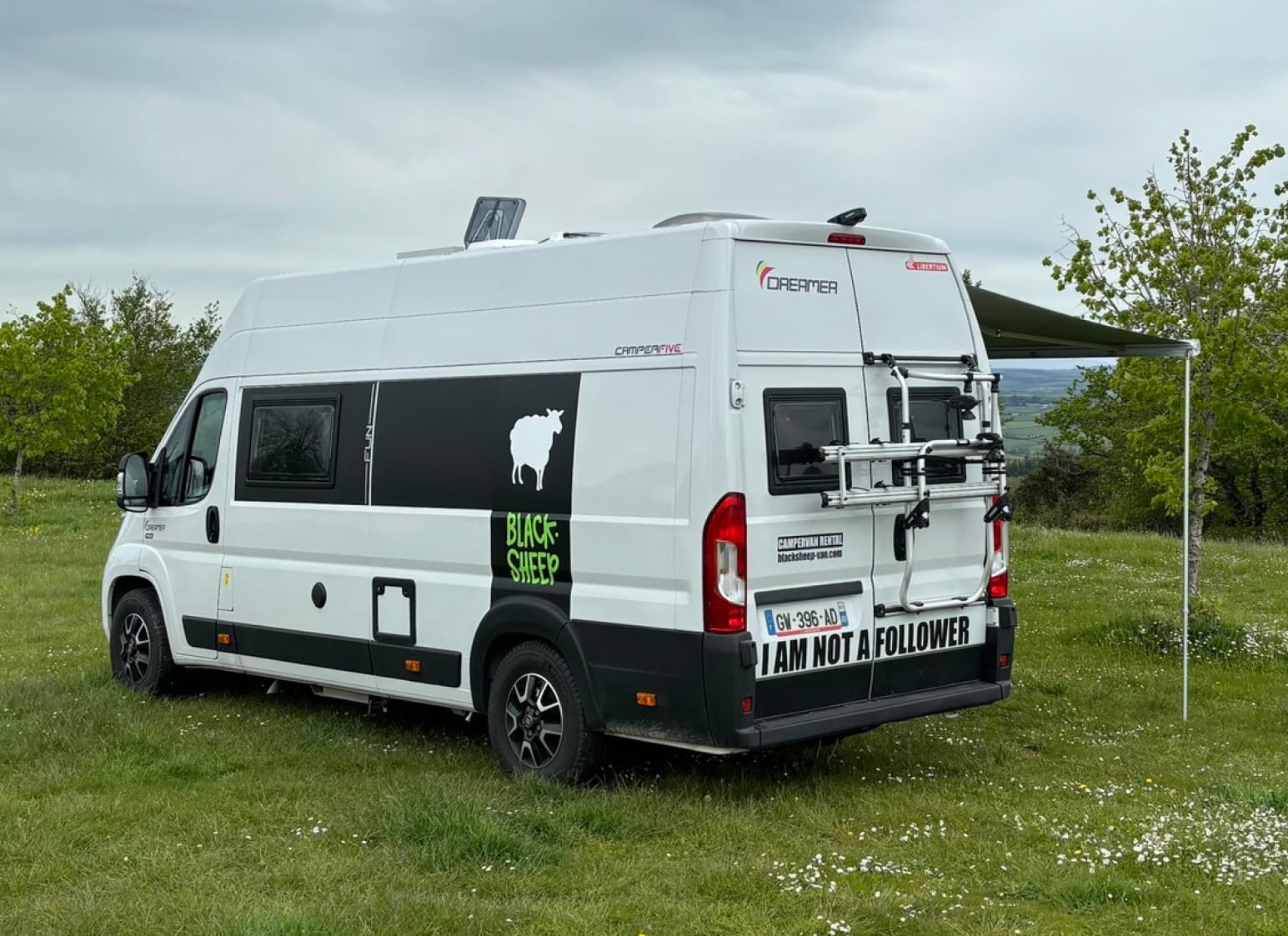 EXPLORER 5 – Blacksheep Van (photo 1)