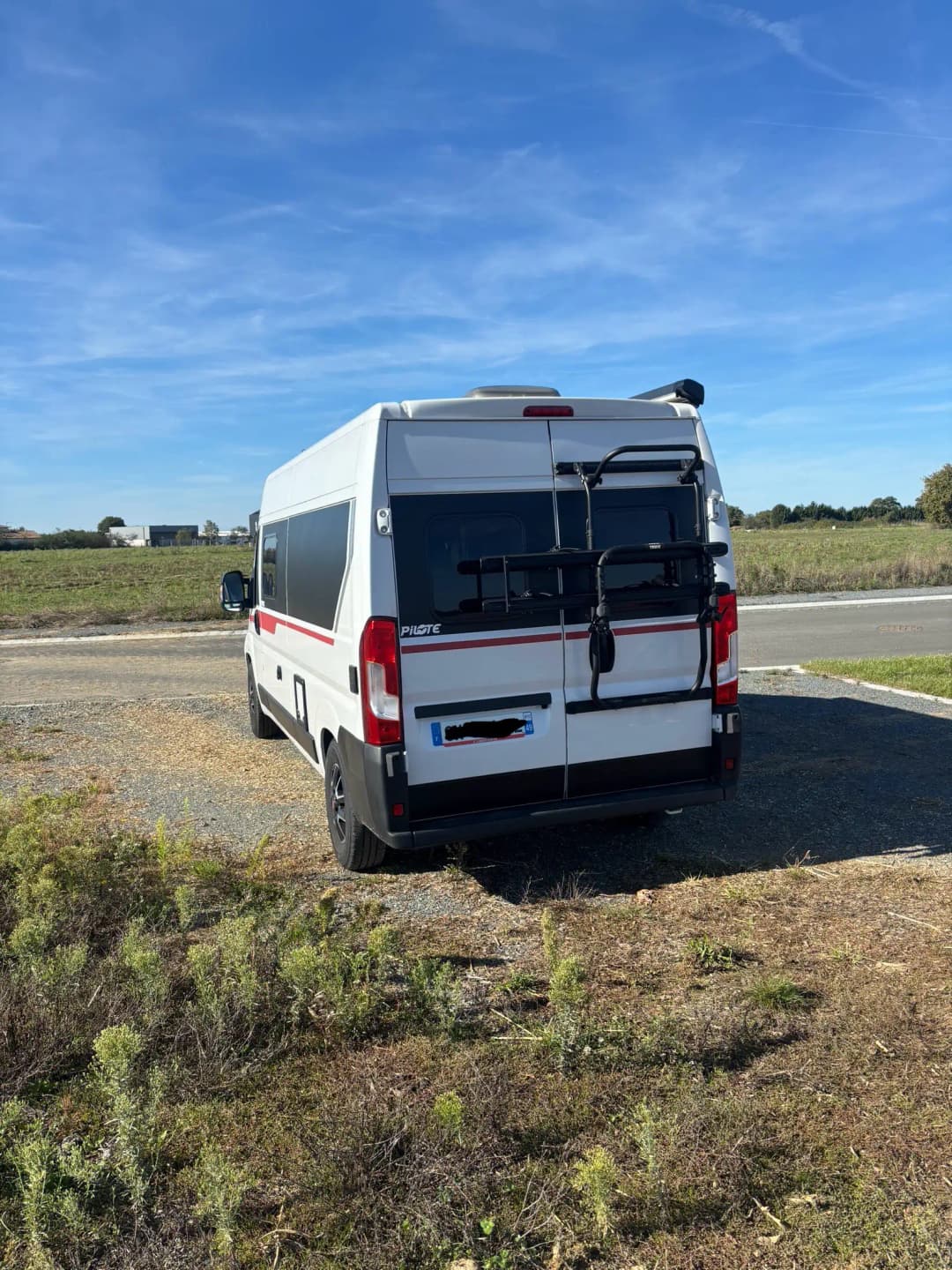 EXPLORER 3 – Blacksheep Van (photo 2)